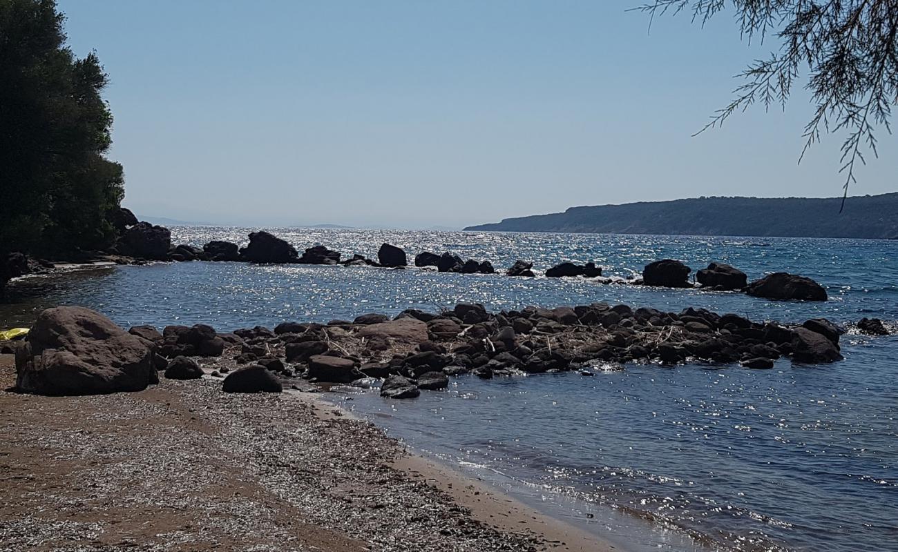 Photo of Limani Kapis II with light sand &  pebble surface