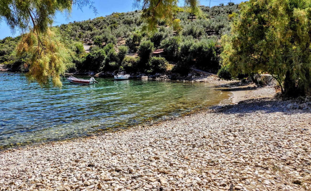 Photo of Steni Vala beach with gray pebble surface