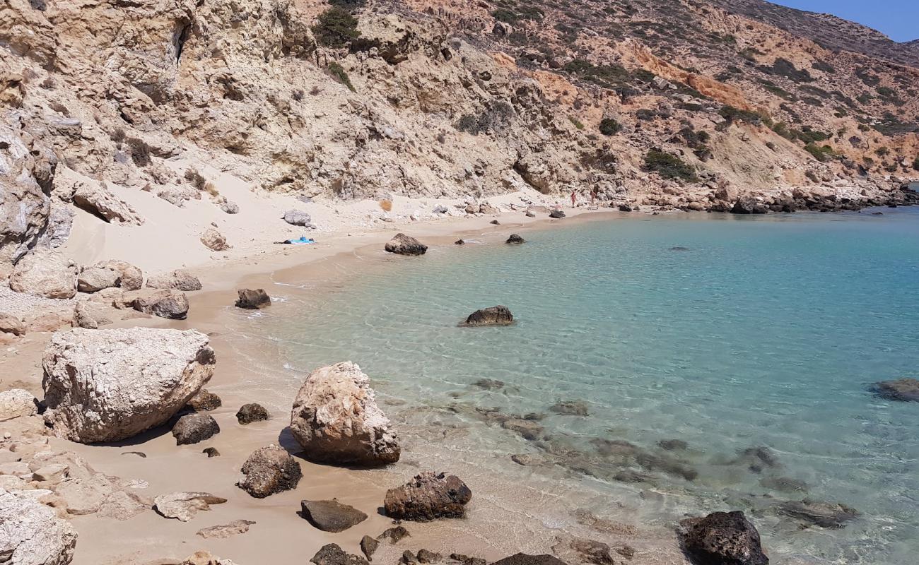 Photo of Tati beach with brown sand surface