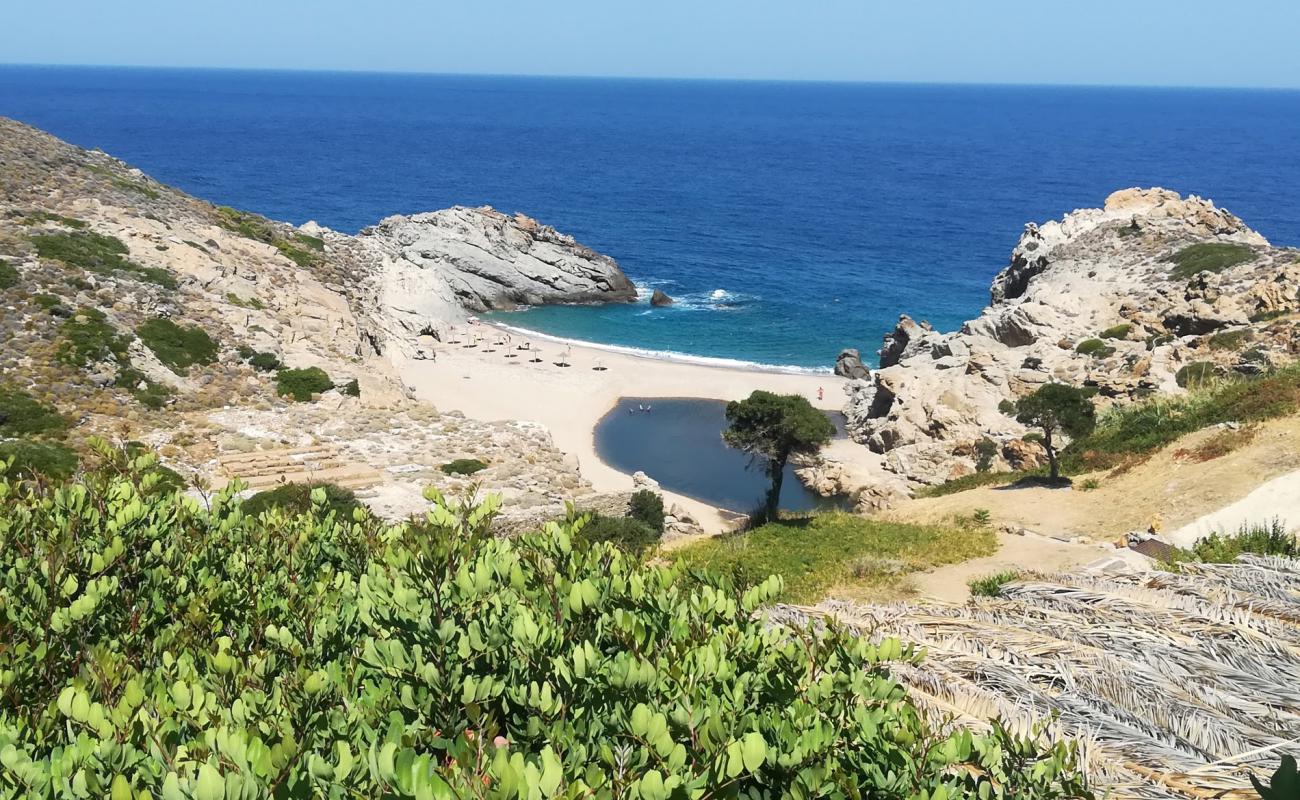 Photo of Nas beach with light sand &  pebble surface