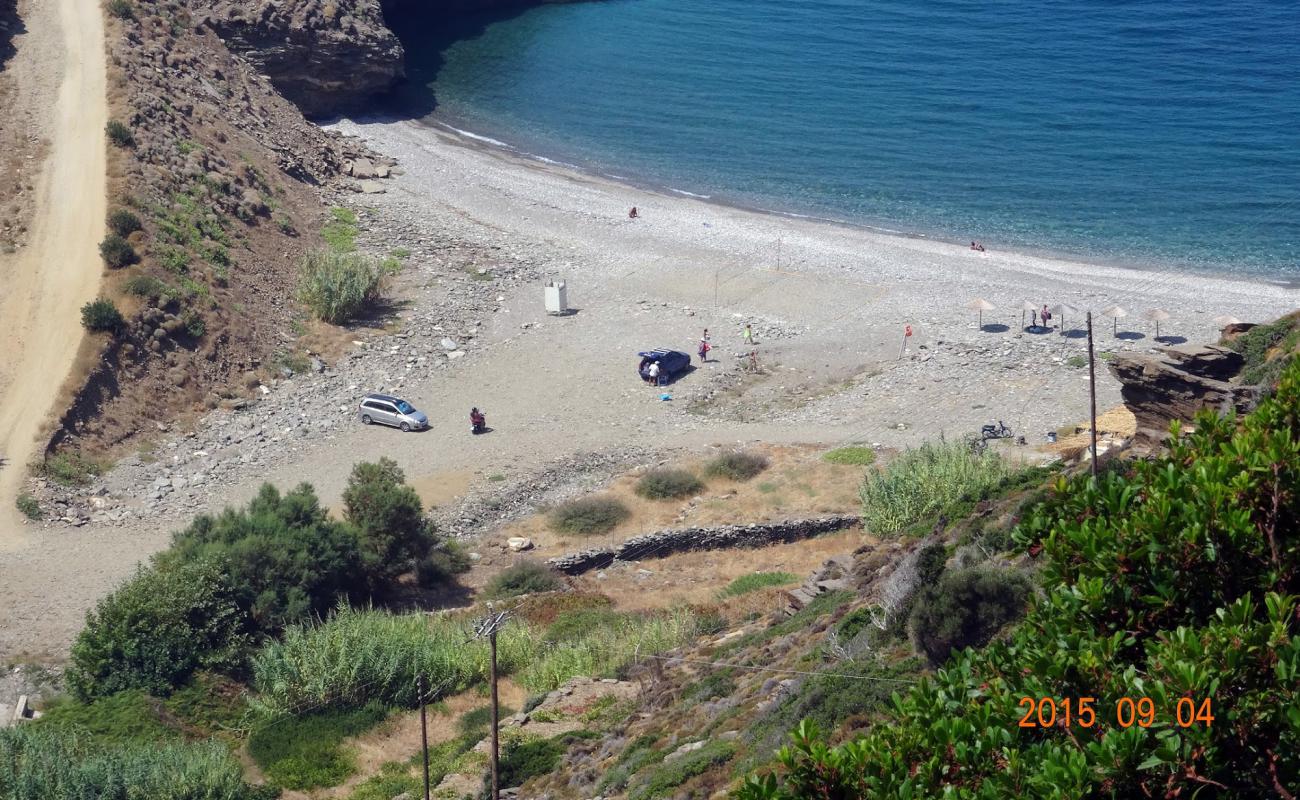 Photo of Aris beach with gray pebble surface