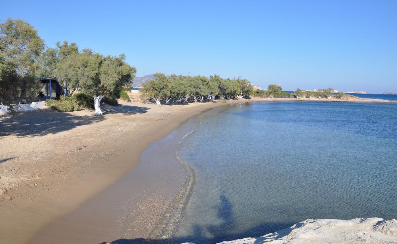 Photo of Paralia Kalamitsi with bright sand surface