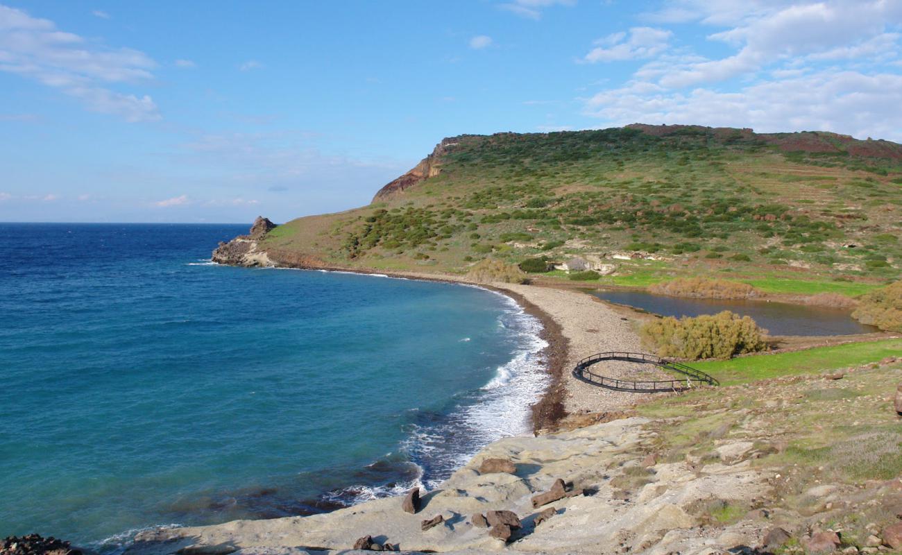 Photo of Vromolimnos with gray pebble surface