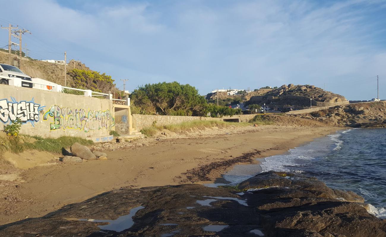 Photo of Ag. Stefanos beach II with brown sand surface