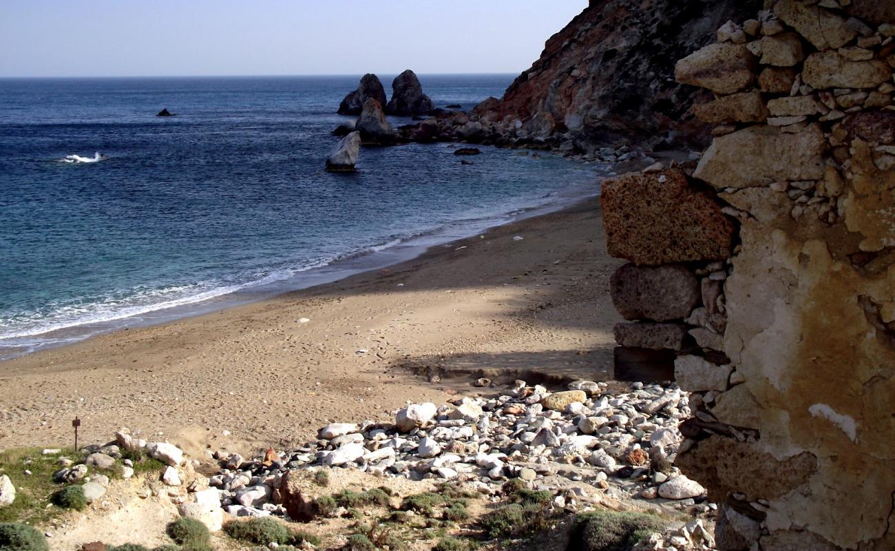 Photo of Paralia Thiafes with black sand & pebble surface