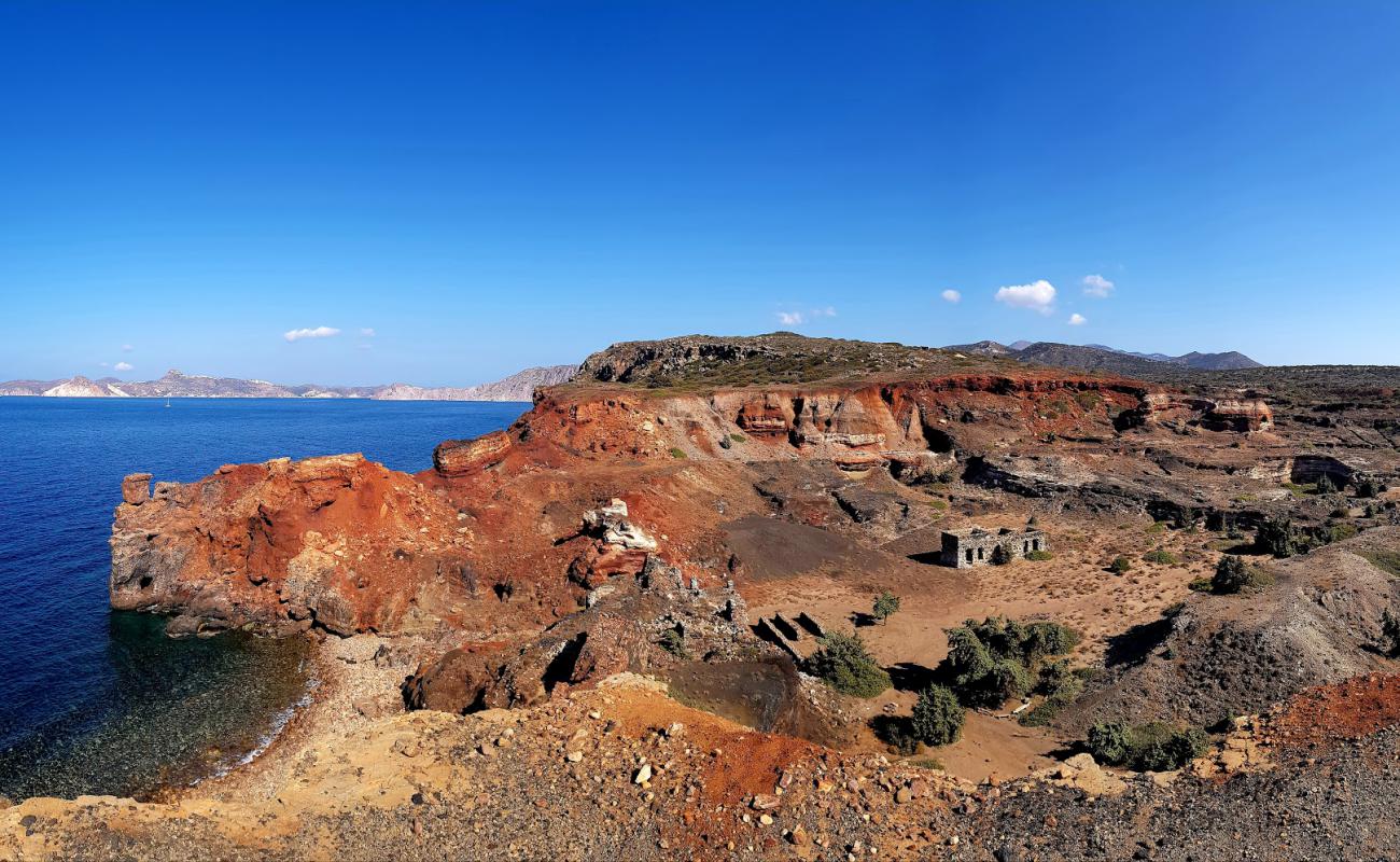 Photo of Vani beach with brown pebble surface