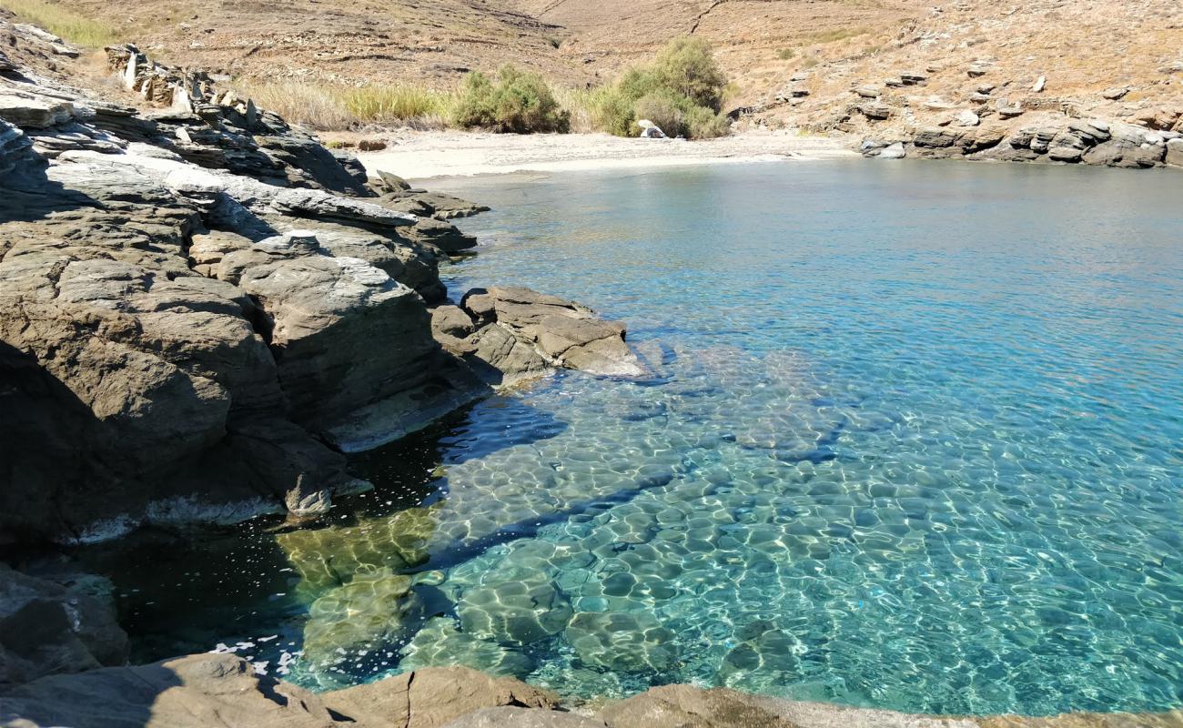 Photo of Vorinó beach with gray sand &  pebble surface