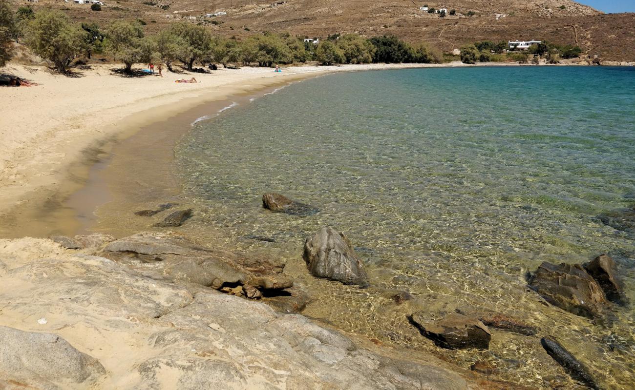 Photo of Ag. Ioannis beach with brown sand surface