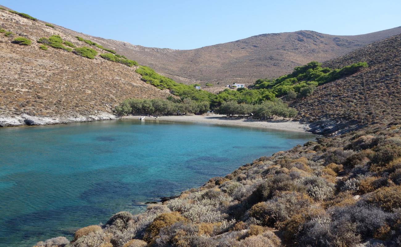 Photo of Americanou beach with brown sand surface