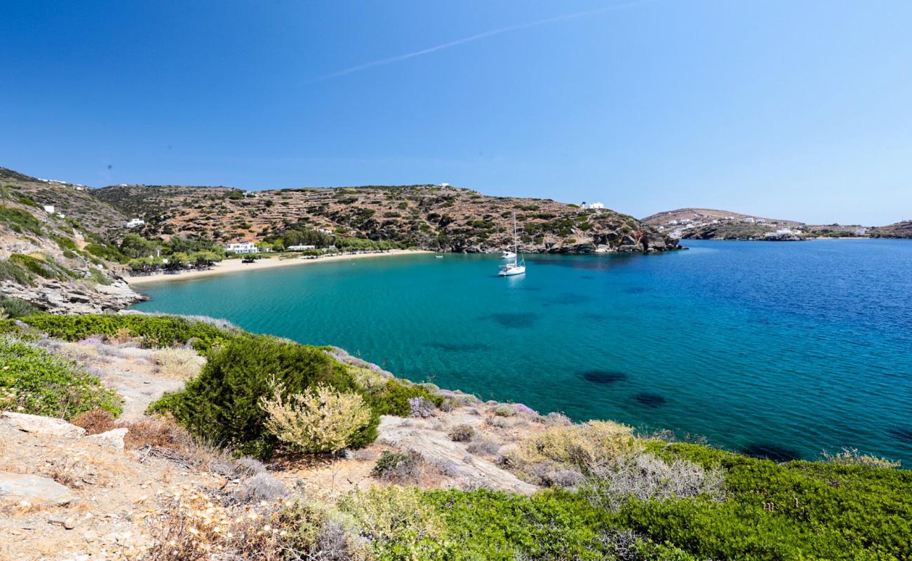 Photo of Apokofto beach with brown sand surface