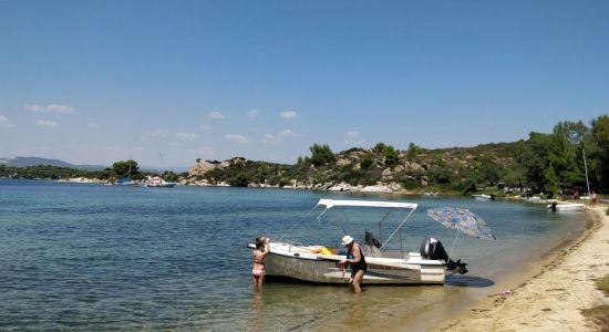 Diaporos beach III