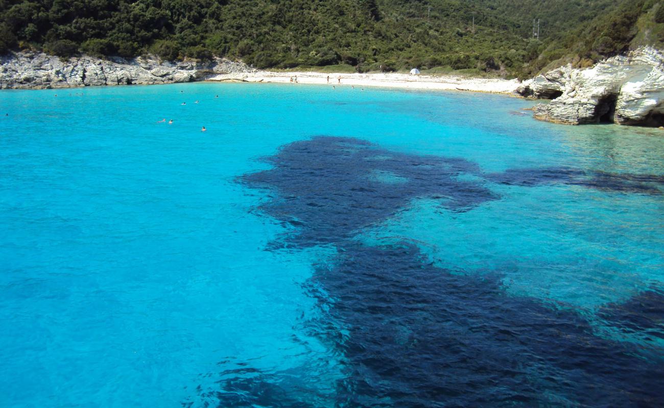 Photo of Mesovrika beach with light pebble surface