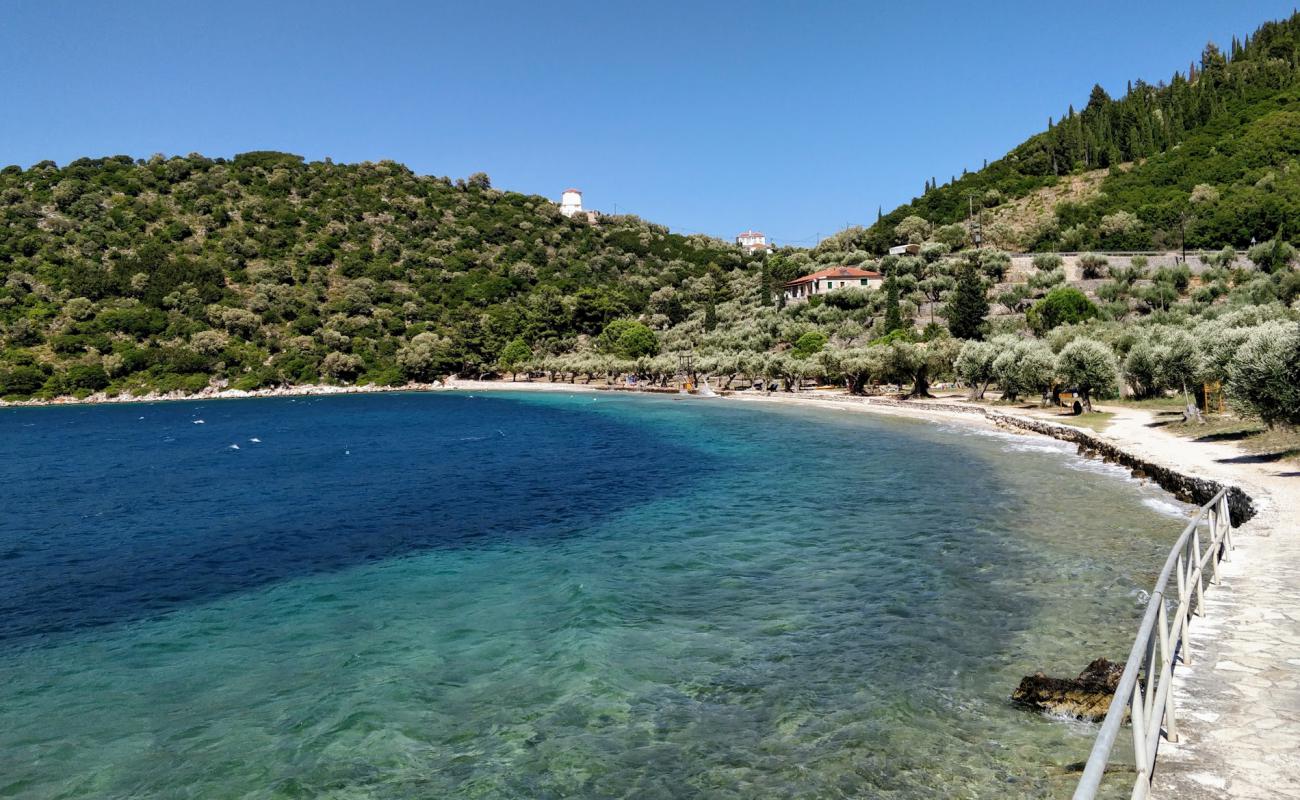 Photo of Dexa beach with light fine pebble surface