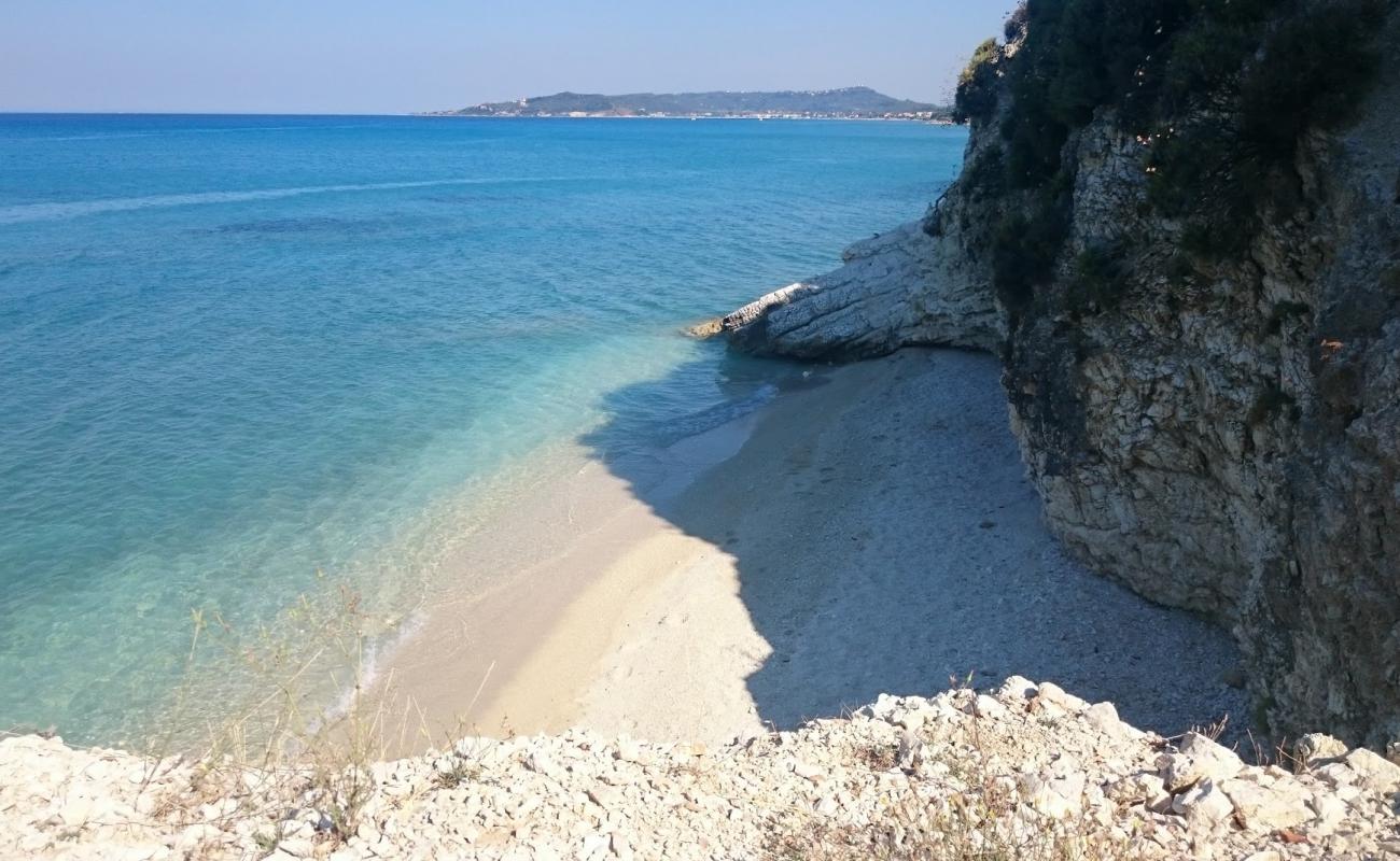 Photo of Xigia Sulfur Beach II with light sand &  pebble surface