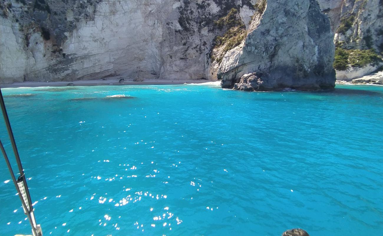 Photo of Alaties beach II with light pebble surface