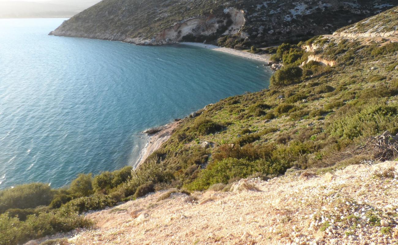 Photo of Koumaria beach with light fine pebble surface