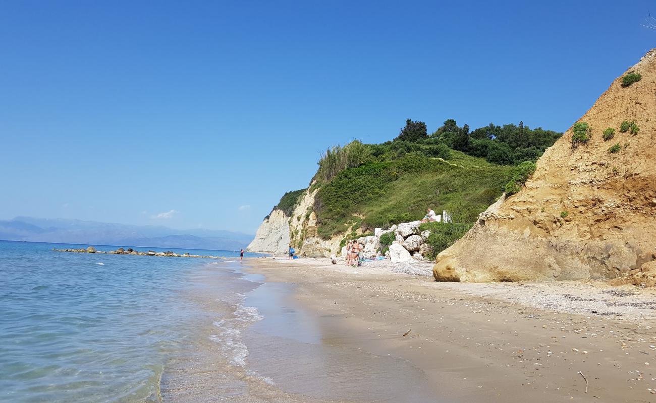 Photo of Gialos beach with light sand &  pebble surface