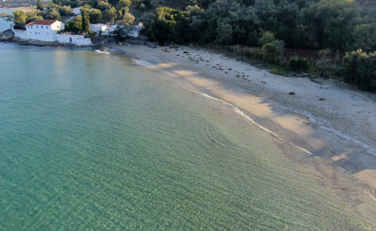 Photo of Thinali beach with bright fine sand surface