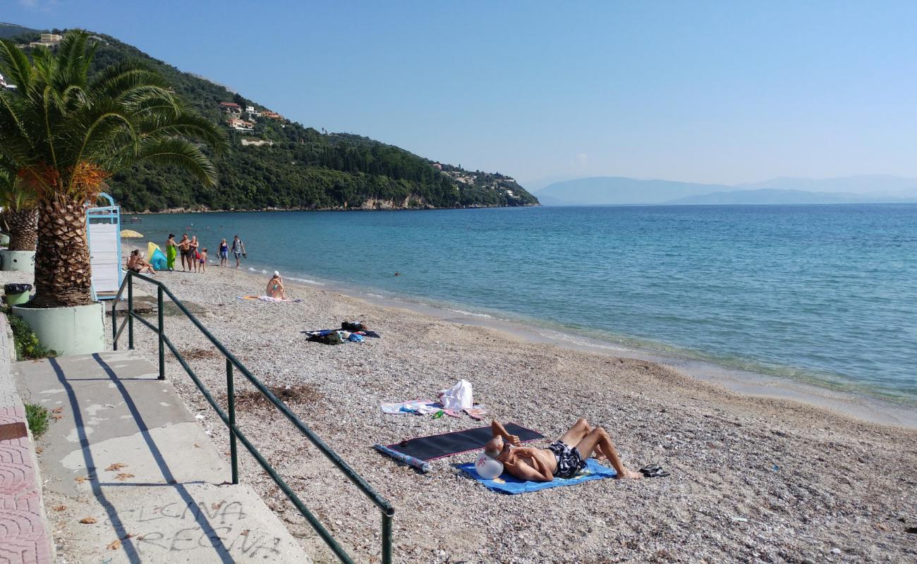 Photo of Ipsos beach with light fine pebble surface