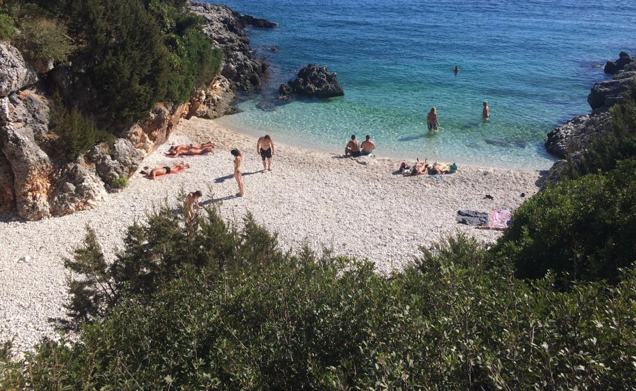 Photo of Spiaggia with rocks cover surface