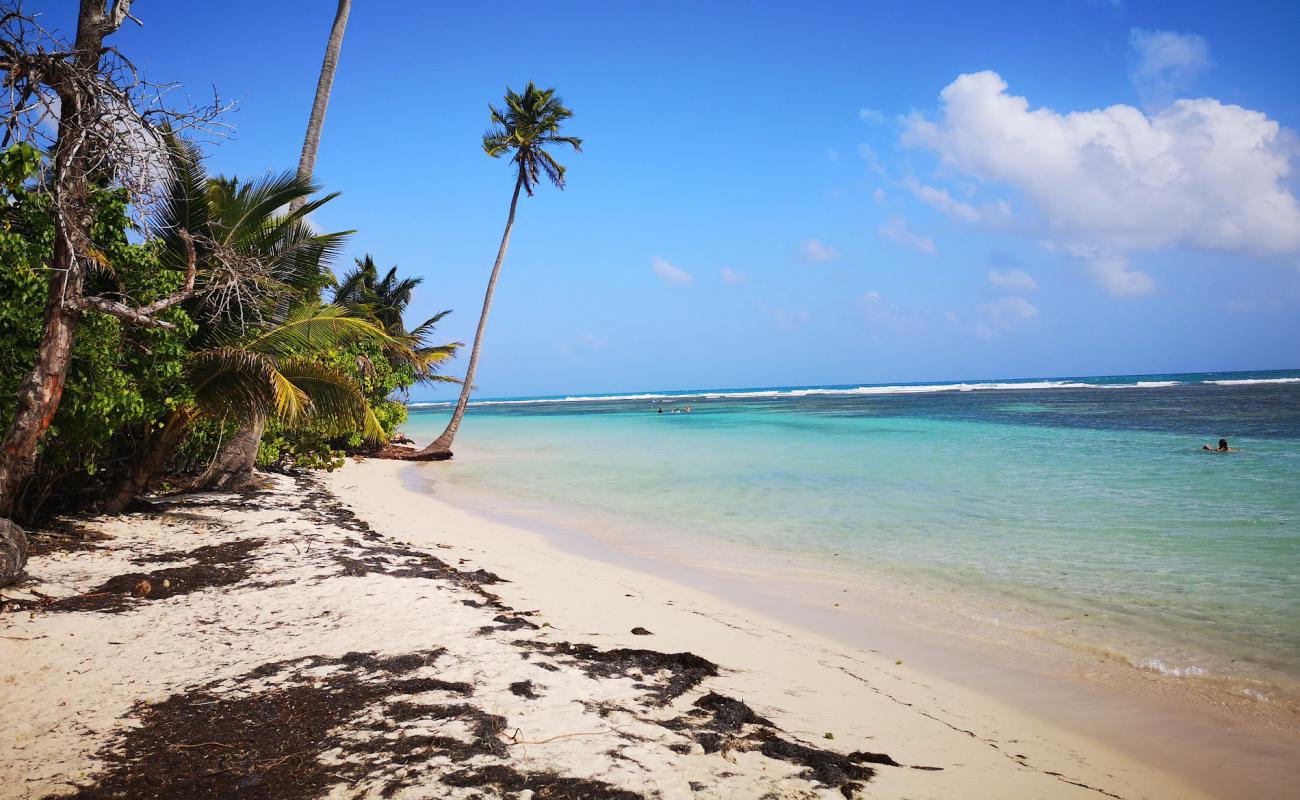 Photo of Plage de Bois Jolan with bright fine sand surface