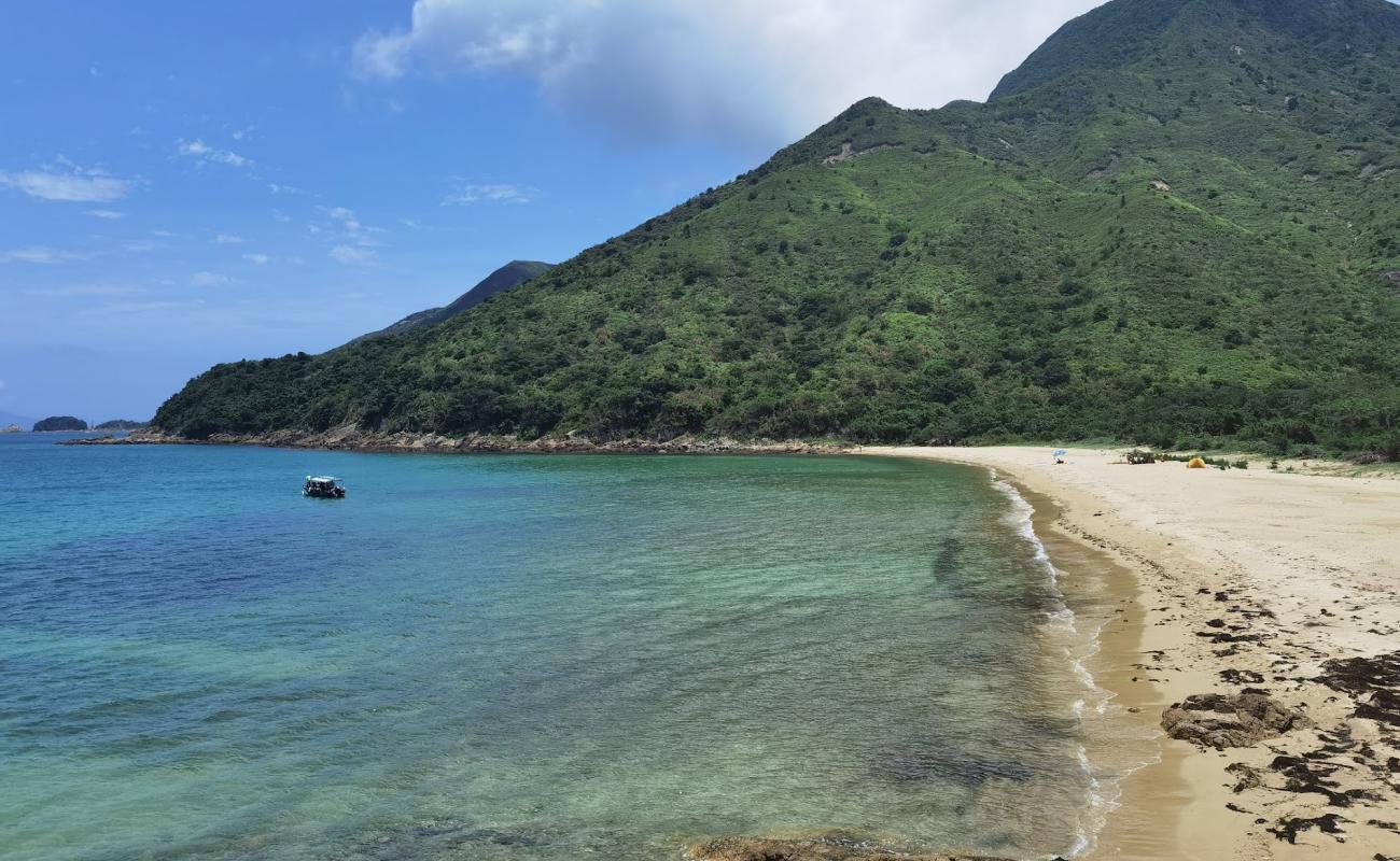 Photo of Nam She Wan beach with bright sand surface