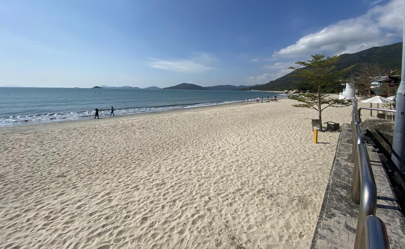 Photo of Upper Cheung Sha Beach with bright sand surface