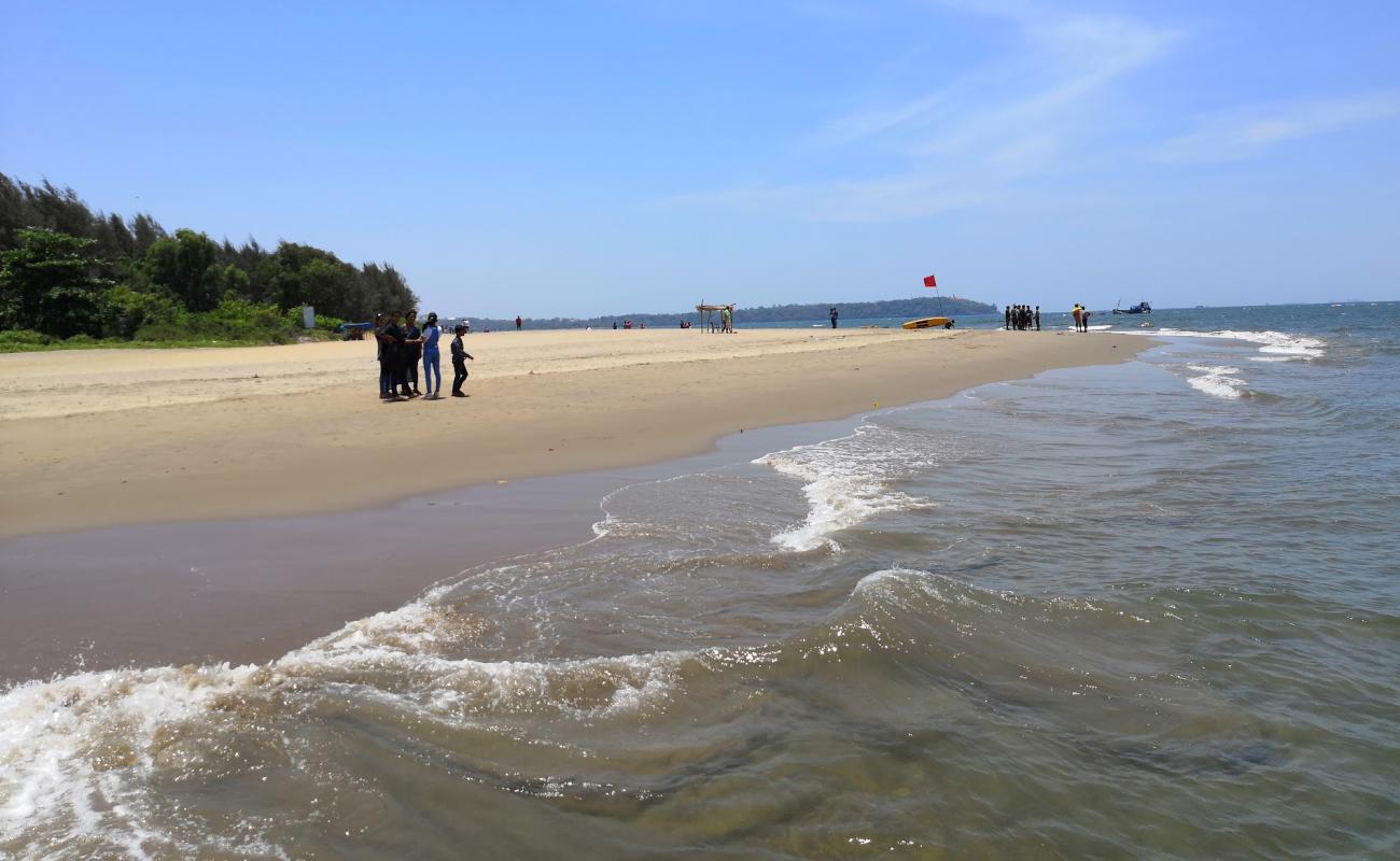 Photo of Miramar Beach with bright sand surface