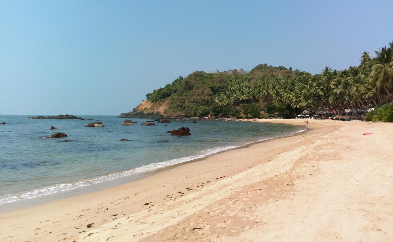 Photo of Small Cola Beach with bright sand surface