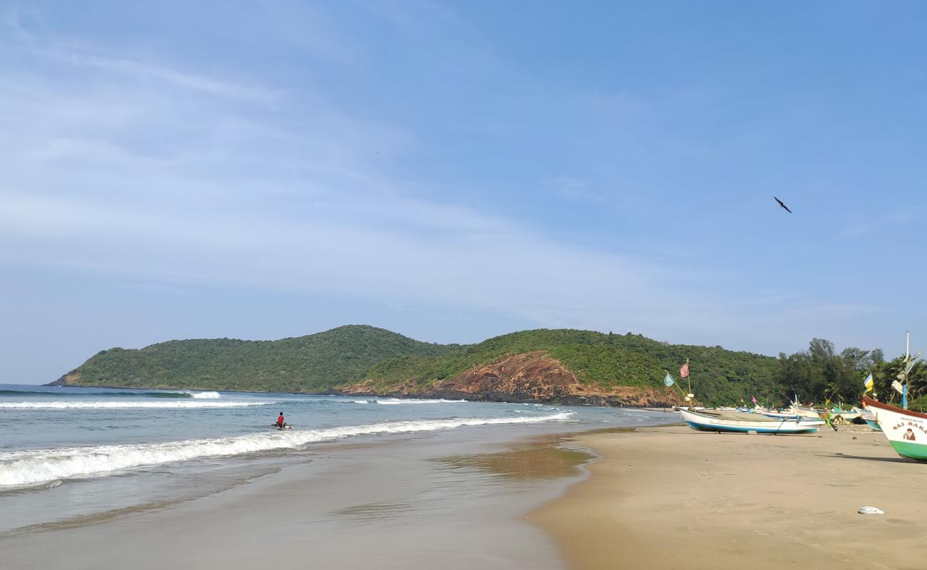 Photo of Dandebag Beach with bright fine sand surface