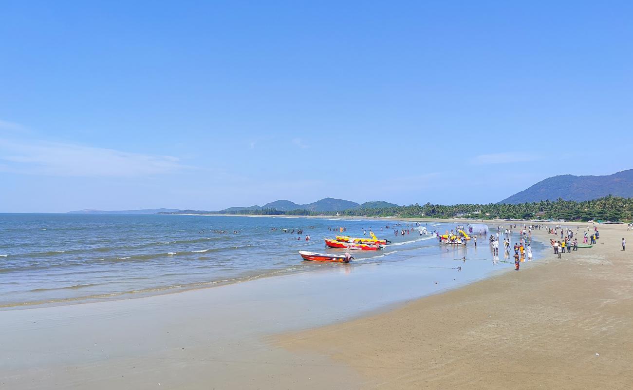 Photo of Murudeshwara Beach with bright sand surface