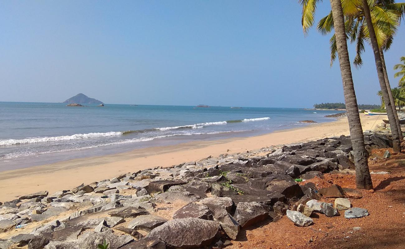 Photo of Jali Beach with bright sand surface