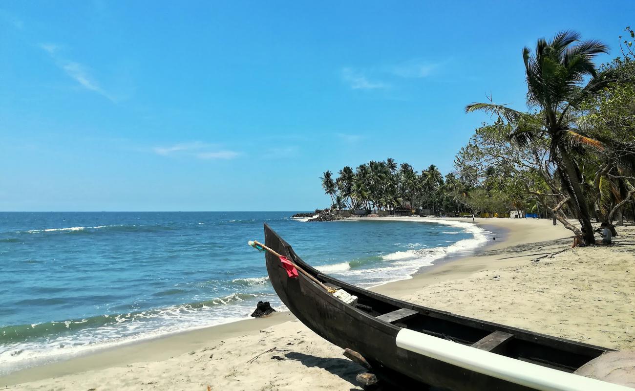 Photo of Puthenthodu Beach with bright sand surface