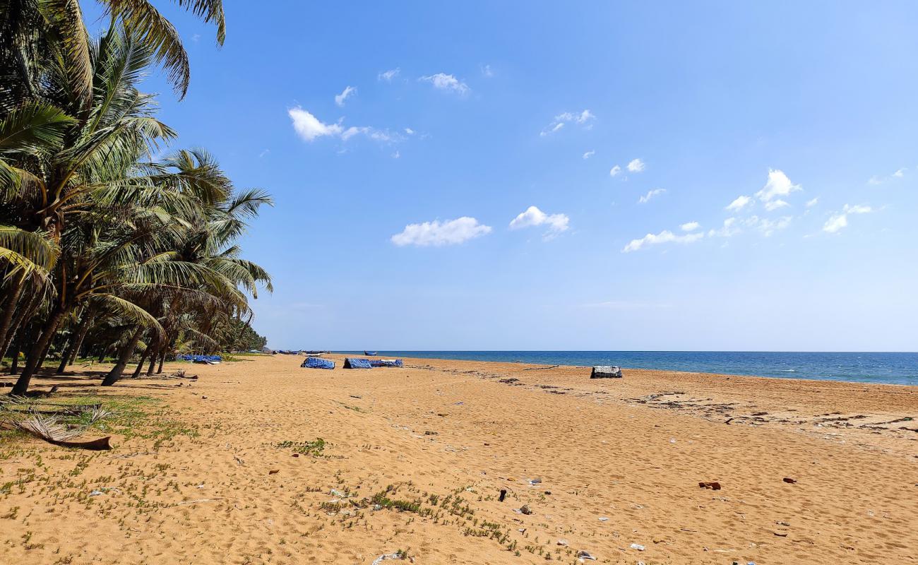 Photo of Puthenthope Beach with bright sand surface