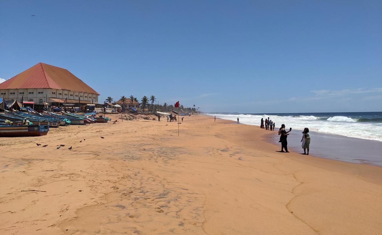 Photo of Shangumugham Beach with bright sand surface