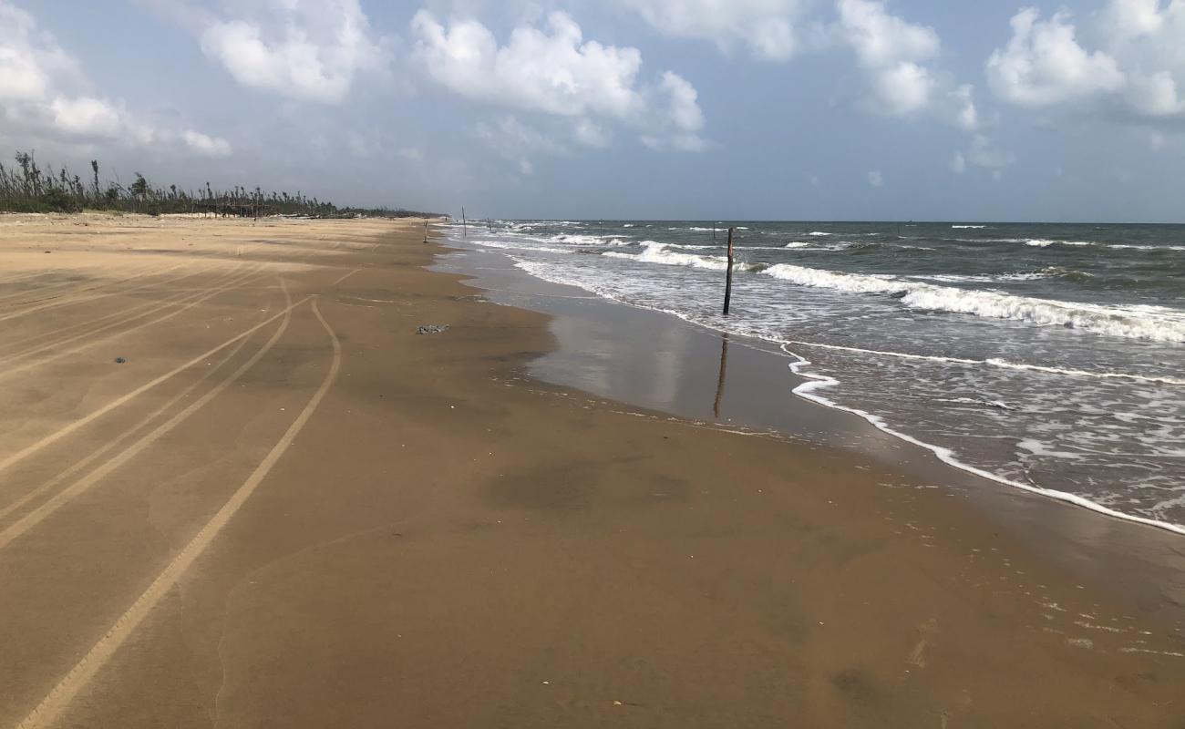 Photo of Kameswaram Beach with bright sand surface