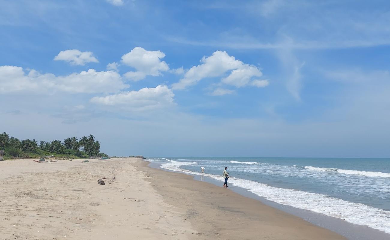 Photo of Thazhanguda Beach with bright sand surface