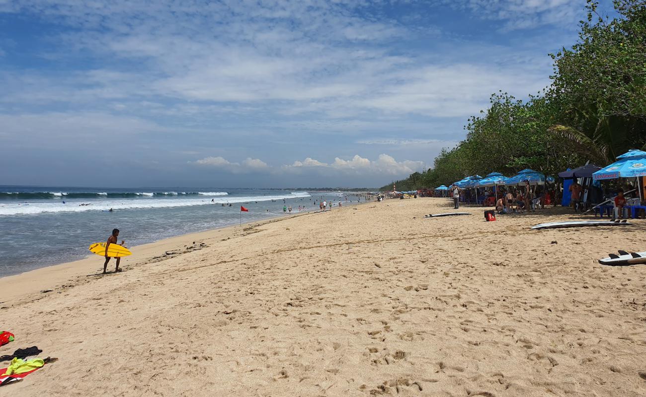 Photo of Kuta Beach with bright fine sand surface