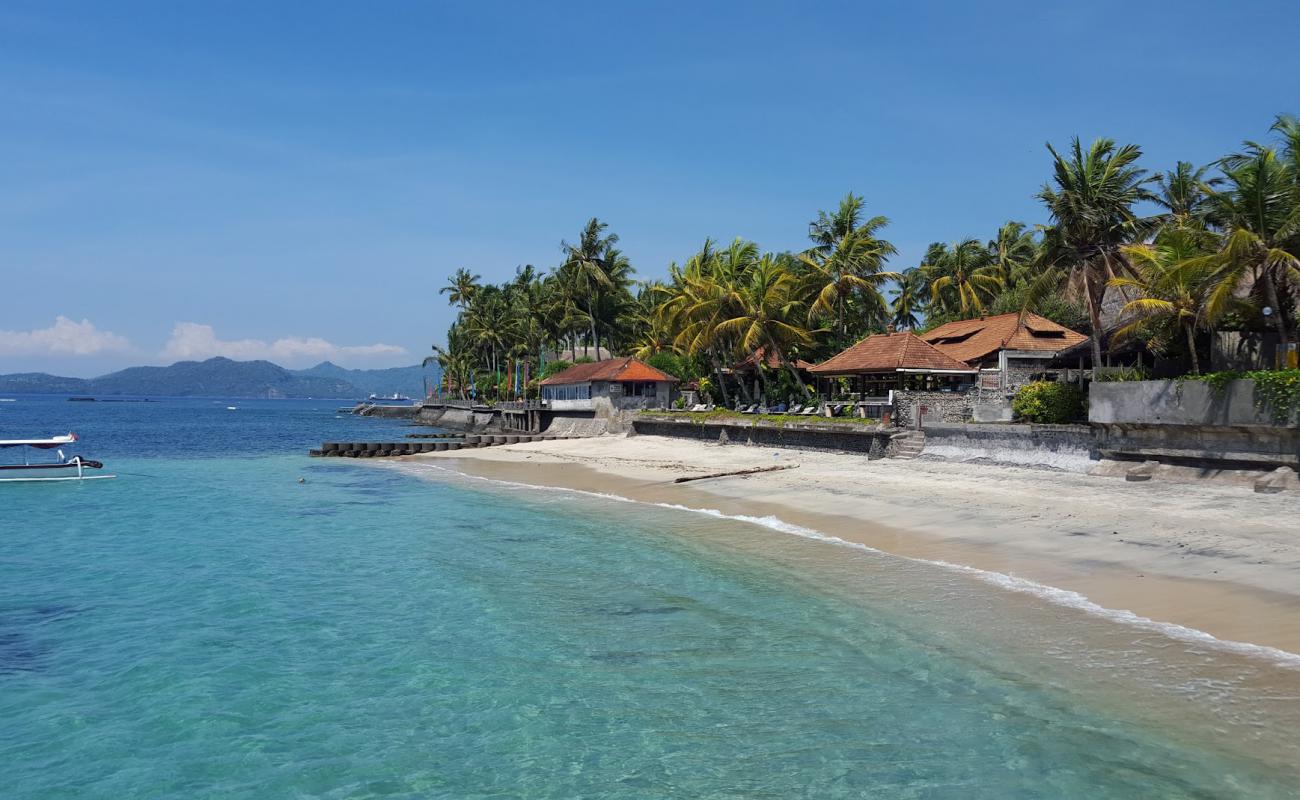 Photo of Sengkidu Beach with bright sand surface