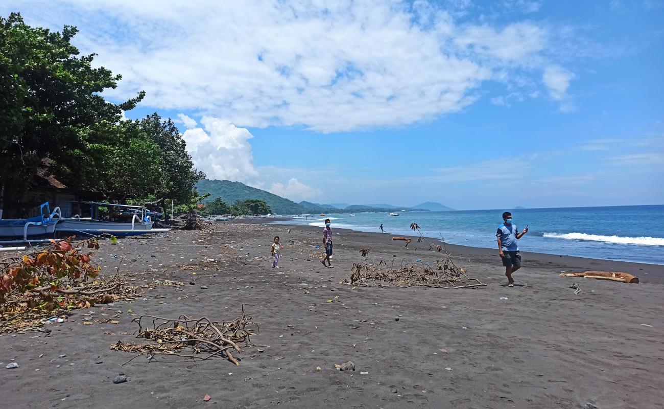 Photo of Kusamba Segara Beach with gray sand surface