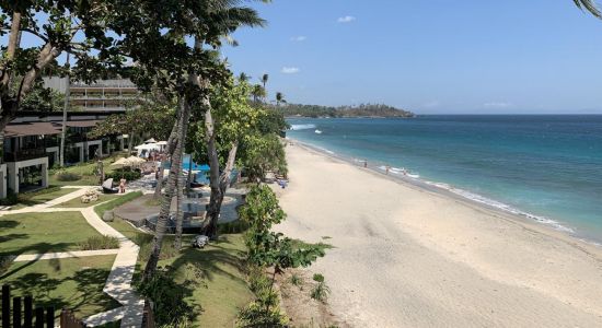 Katamaran Resort Beach