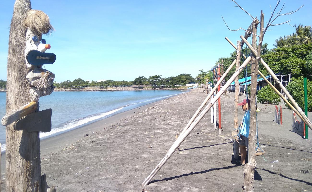 Photo of Labuhan Haji beach with bright sand surface