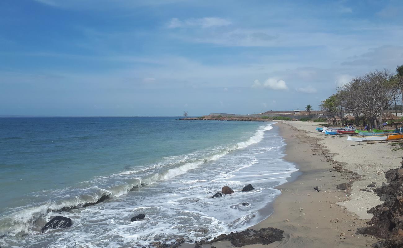 Photo of Kuang wai beach with bright sand surface