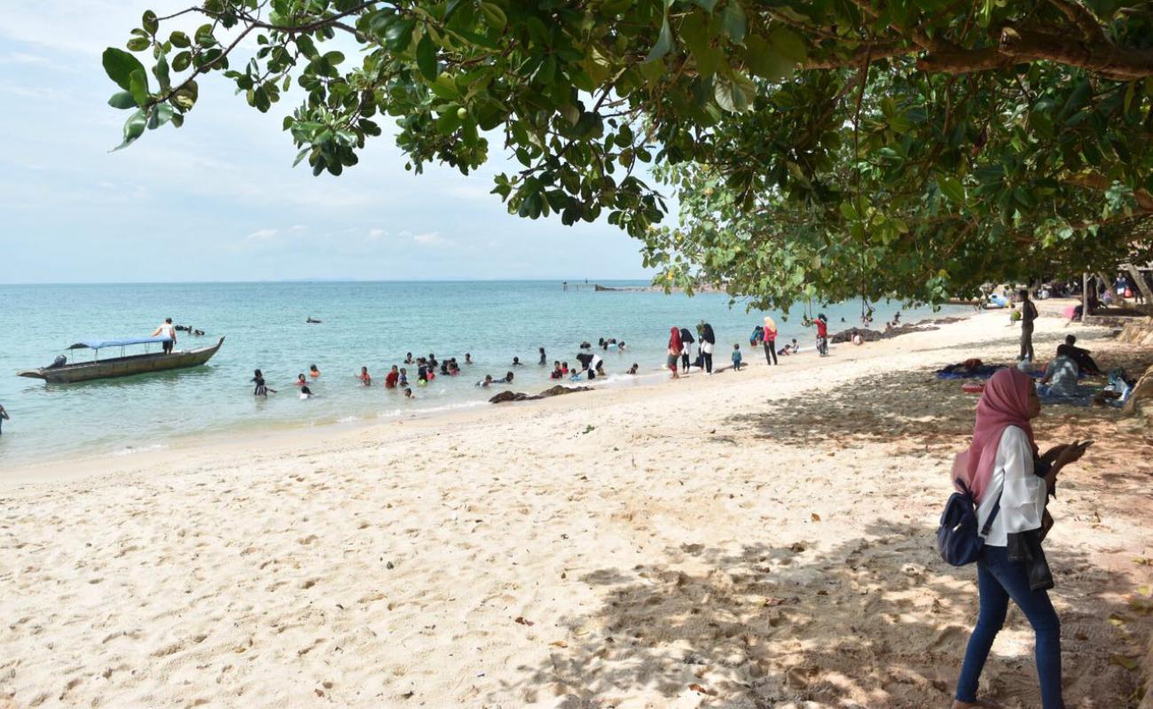 Photo of Mirota Beach with bright sand surface