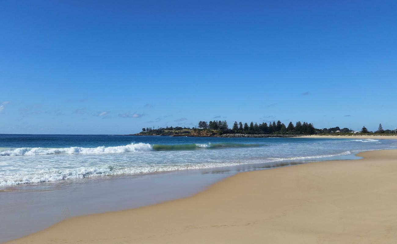 Photo of Moorhead Beach with bright sand surface