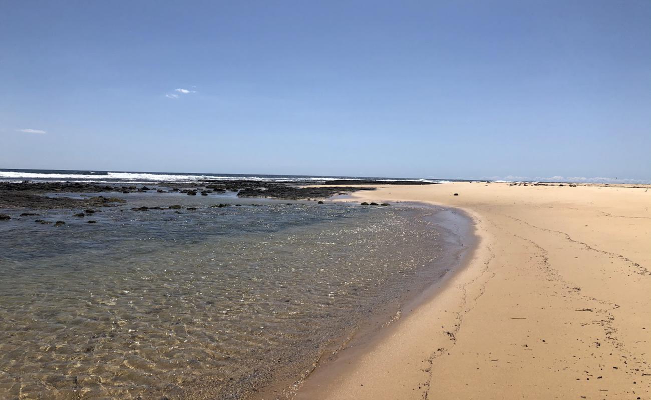 Photo of Meringo Beach with bright sand surface