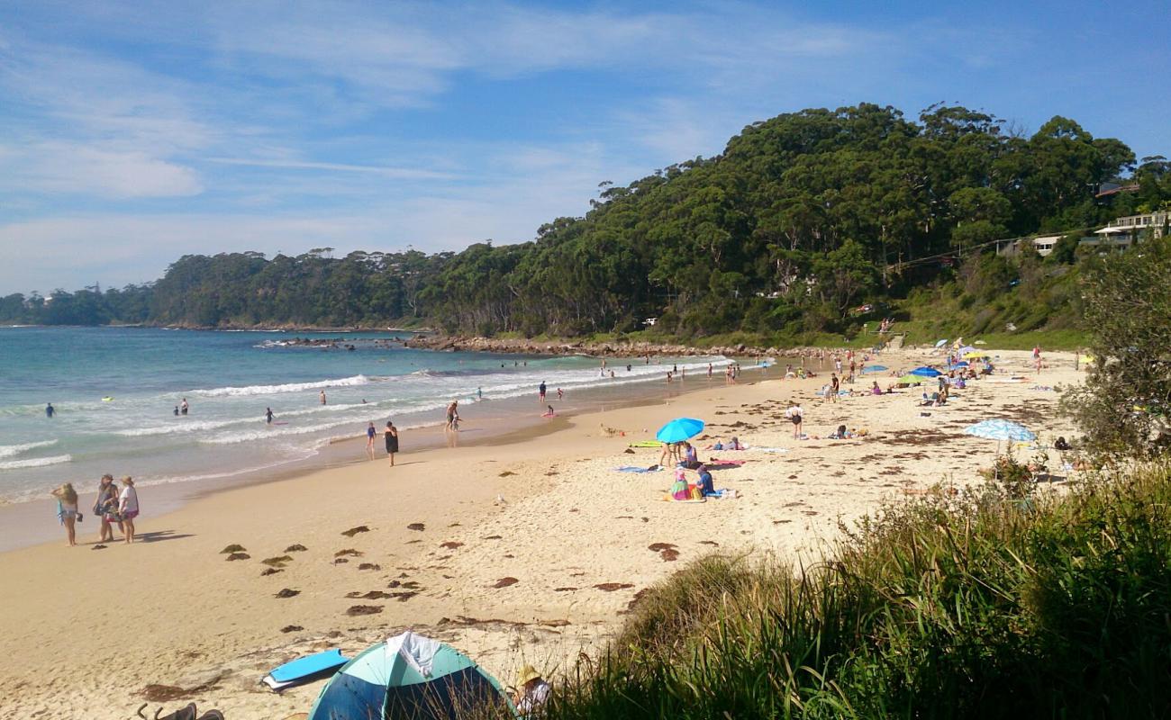 Photo of Narrawallee Beach with bright sand surface