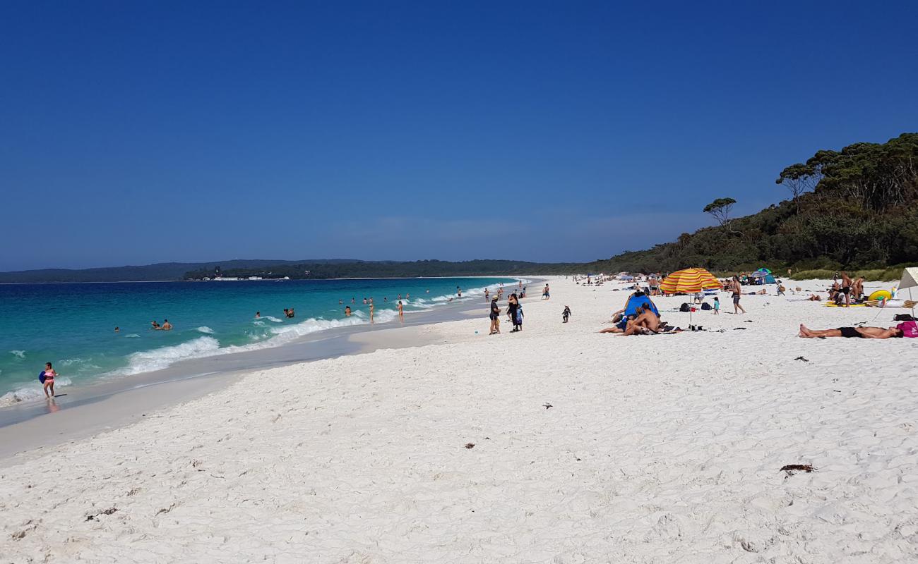 Photo of Hyams Beach with white fine sand surface