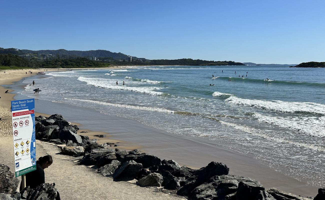 Photo of North Wall Beach with bright fine sand surface