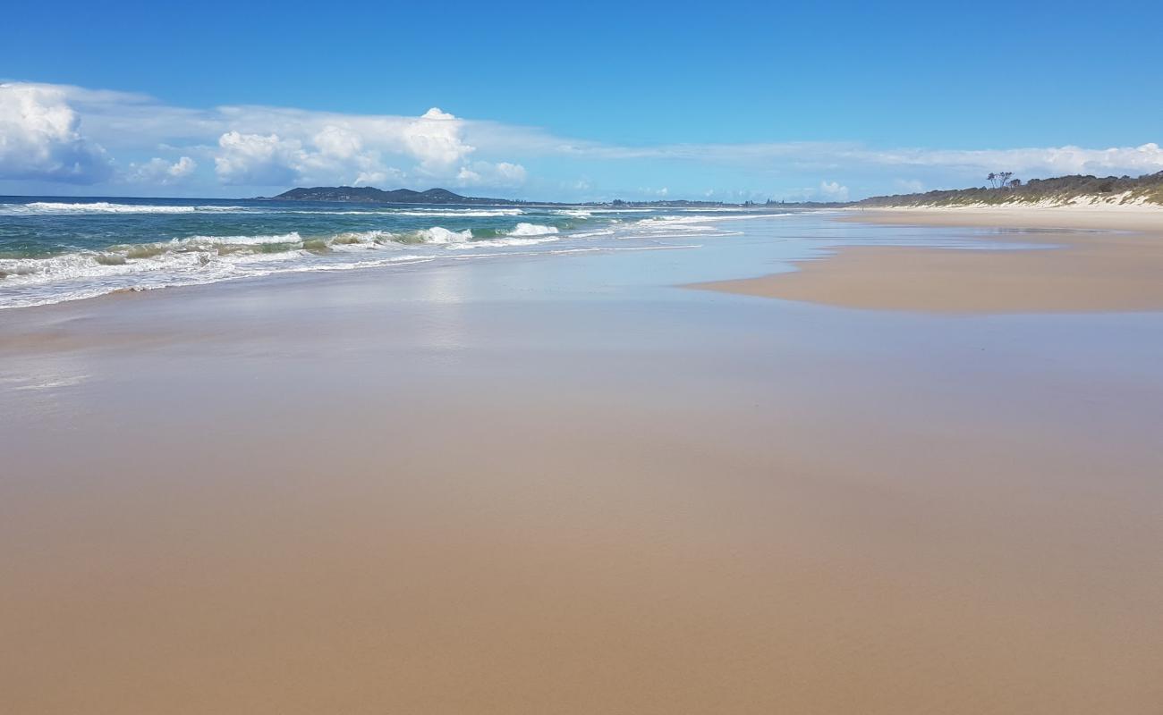 Photo of Tyagarah Beach with bright sand surface